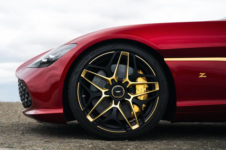 Колеса Aston Martin DBS GT Zagato 2019 года  (фото 8 из 24)